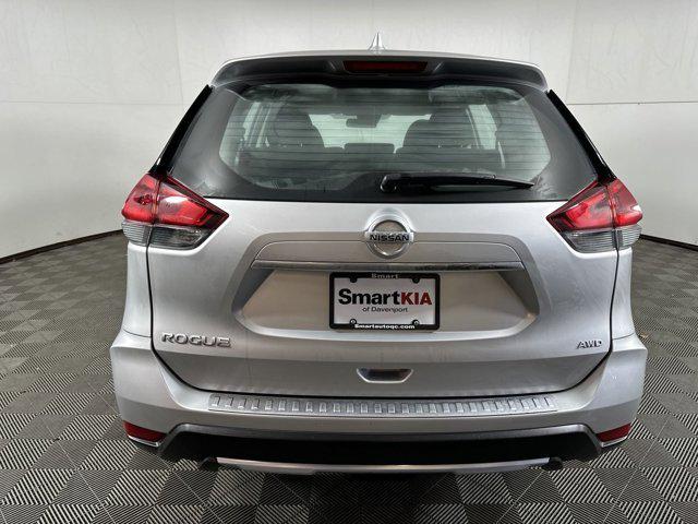 2020 nissan rogue s