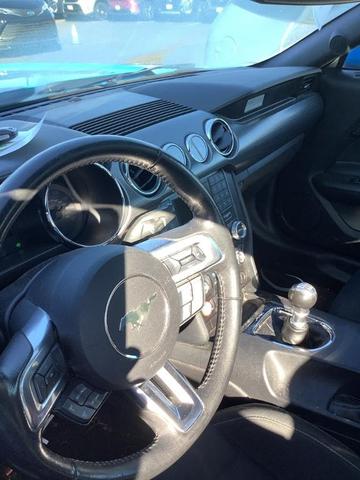 2017 ford mustang gt