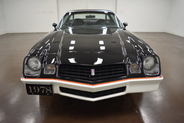 1978 chevrolet camaro 10530 miles white 350 chevrolet v8 4 speed manual