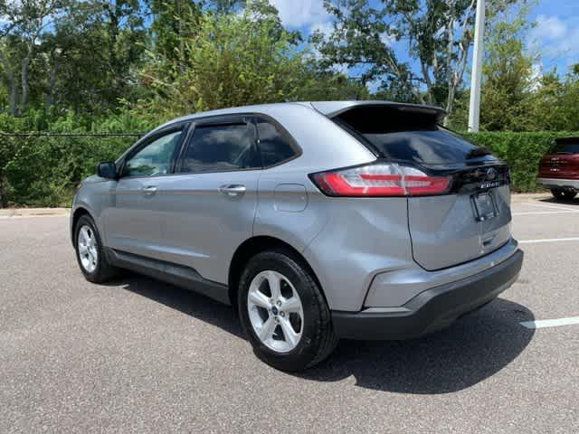 2021 ford edge se