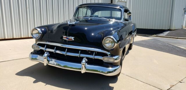 1954 chevrolet belair 350 cubic inch v8 4 barrel 3 speed automatic