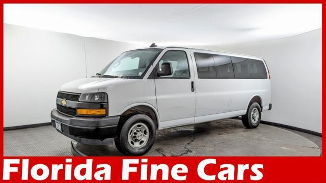 2022 chevrolet express 3500 ls