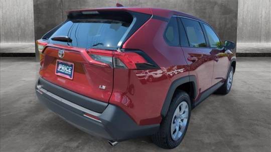 2023 toyota rav4 le