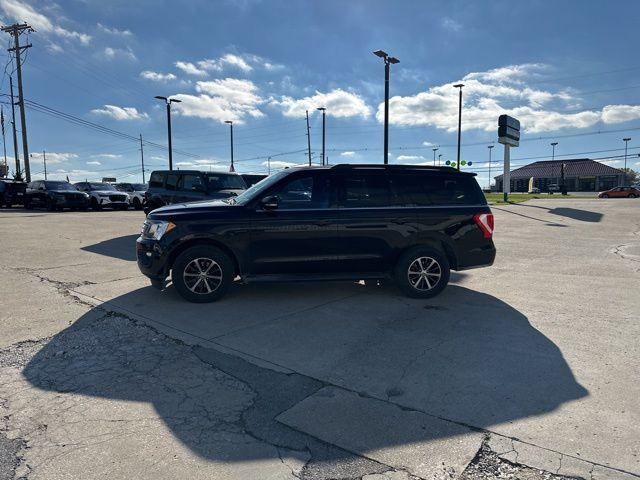 2019 ford expedition xlt
