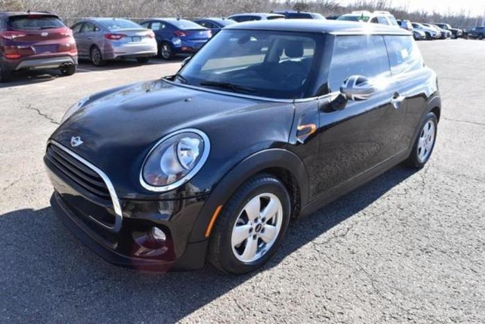 2017 mini hardtop 2 door cooper cooper 2dr hatchback for sale in topeka, kansas