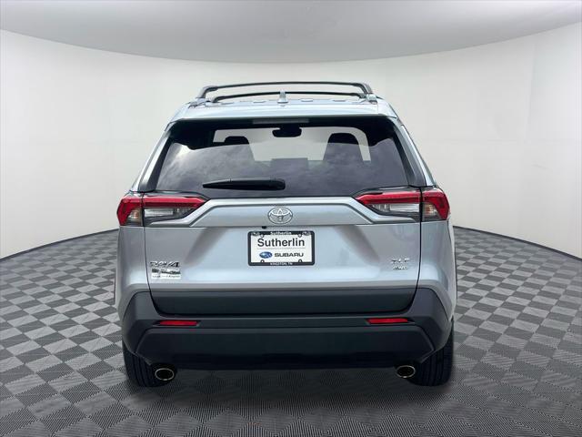 2022 toyota rav4 xle
