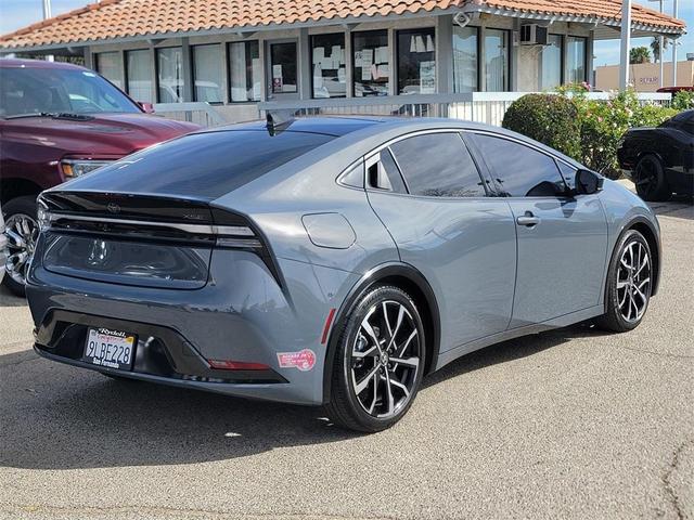 2024 toyota prius prime xse