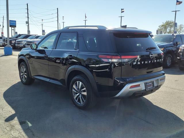 2023 nissan pathfinder sl fwd