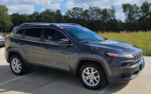 2017 jeep cherokee latitude