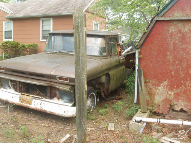 1963 cheverolet pickup short bed, step side straight 6, 3 speed manual on column