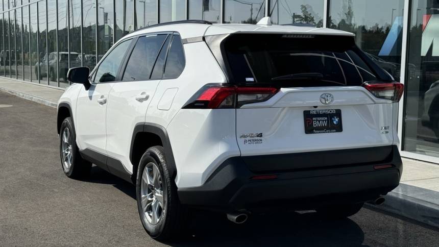 2023 toyota rav4 xle