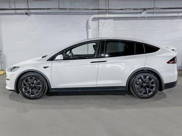 2023 tesla model x base in flushing, new york