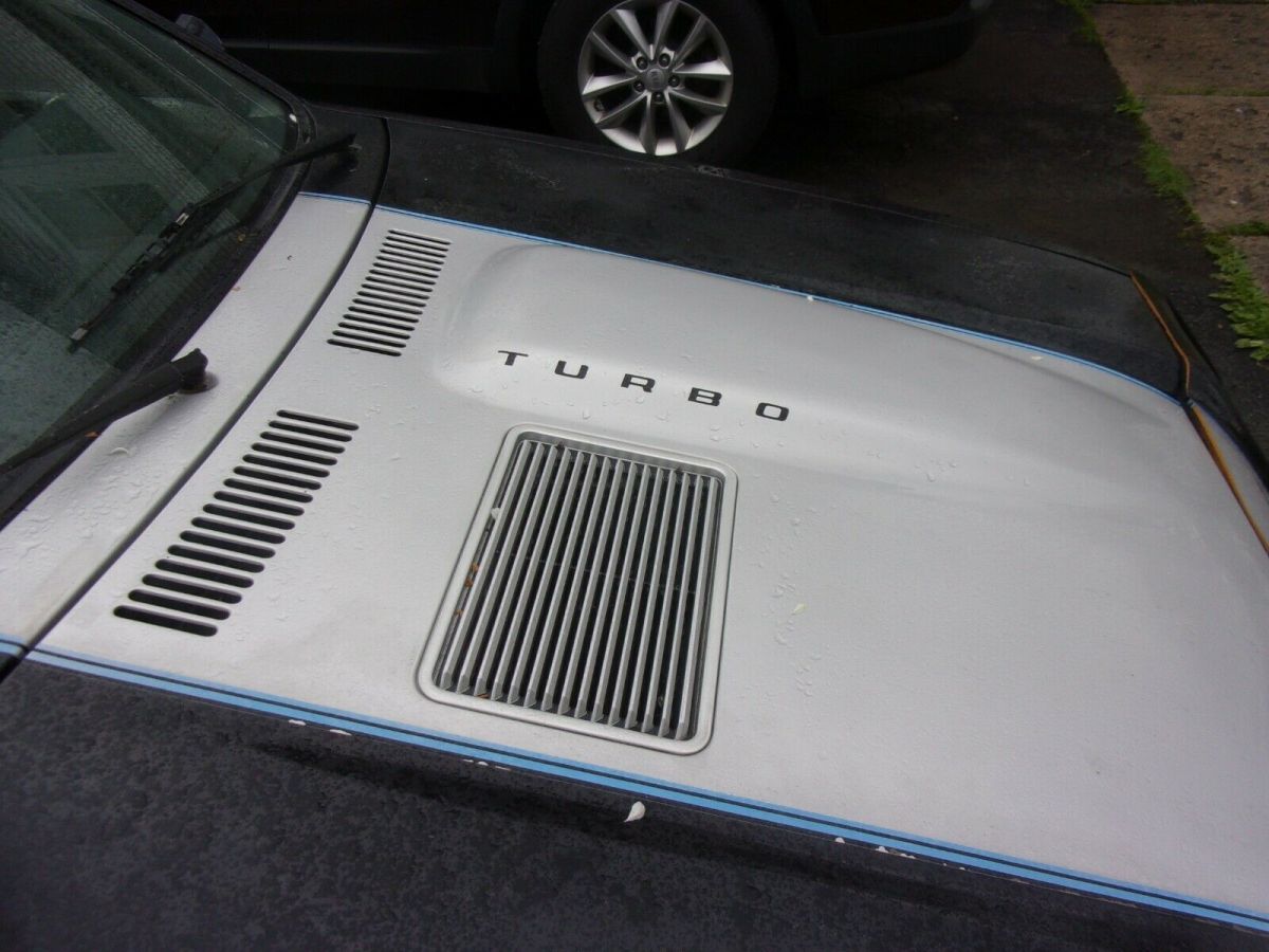 1987 dodge shelby charger, 2.2 turbo, factory moon roof, 5 speed, florida car