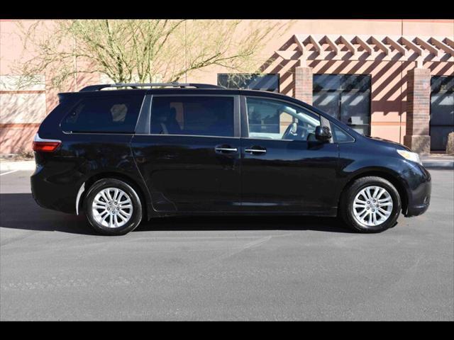 2015 toyota sienna xle