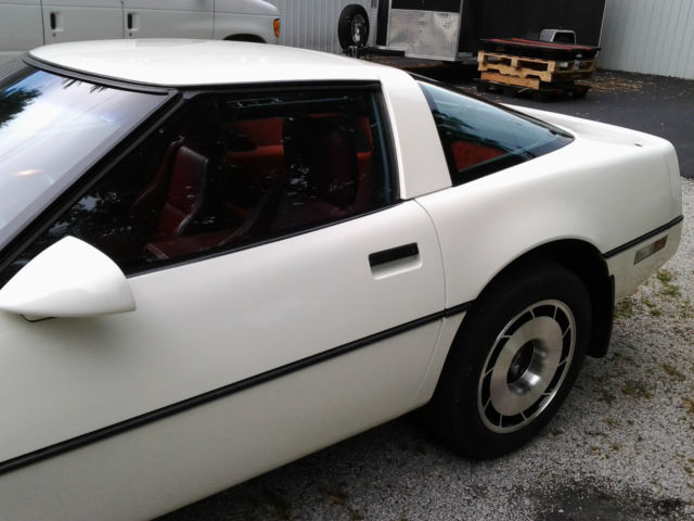 1985 chevrolet corvette low mileage original condition z51