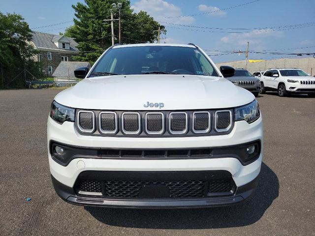 2022 jeep compass latitude lux