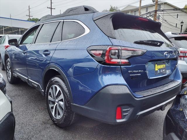 2022 subaru outback premium