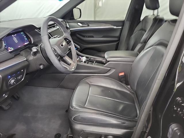 2022 jeep grand cherokee 4xe overland