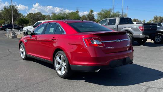 2010 Ford Taurus