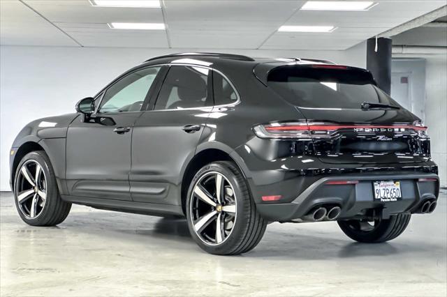 2024 porsche macan base