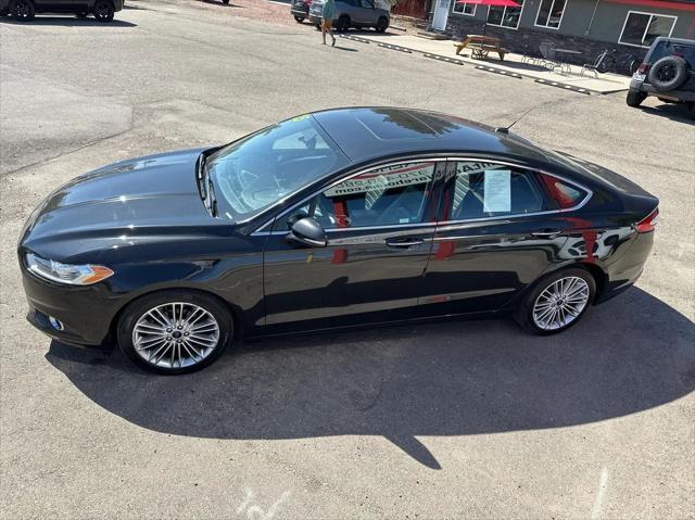 2015 ford fusion se