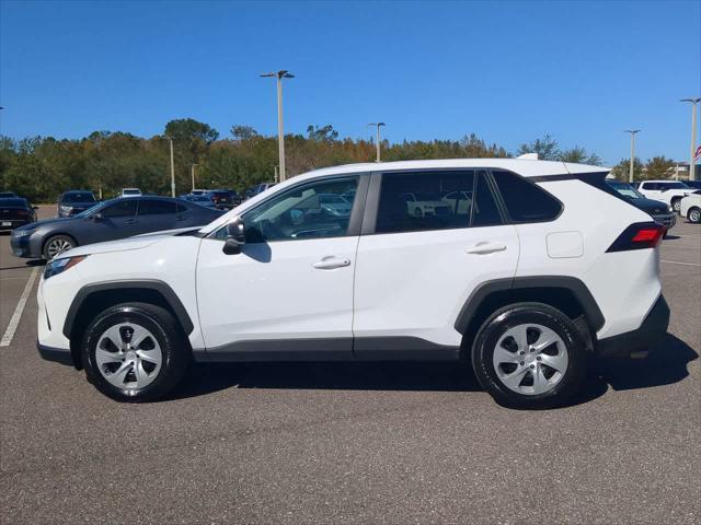 2023 toyota rav4 le