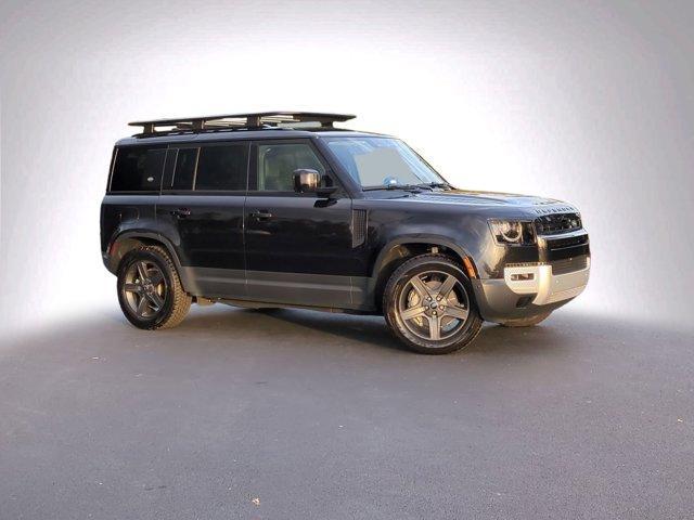 2022 land rover defender 110 se