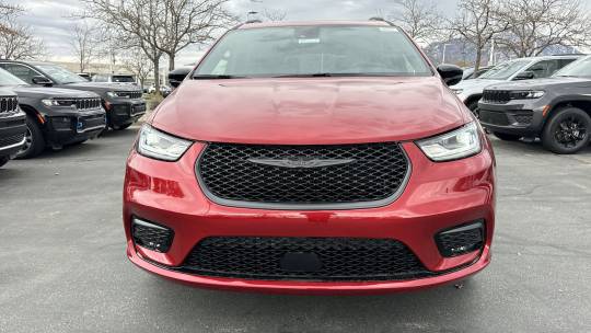 2025 Chrysler Pacifica