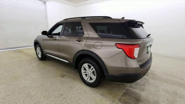 2021 ford explorer xlt