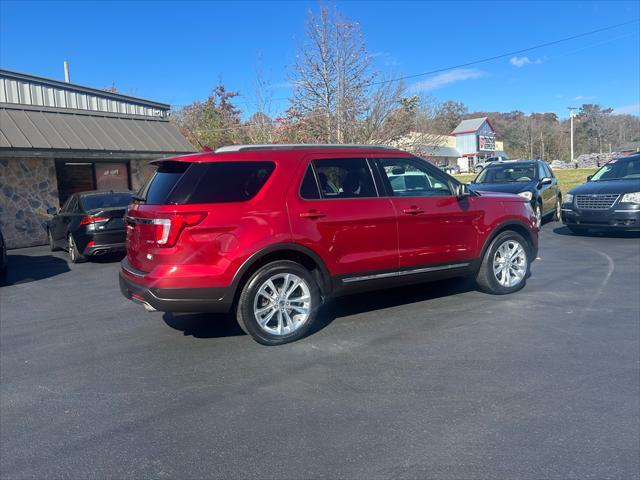2018 ford explorer xlt