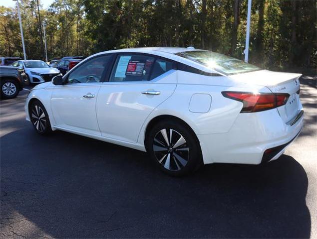 2021 nissan altima 2.5 sv