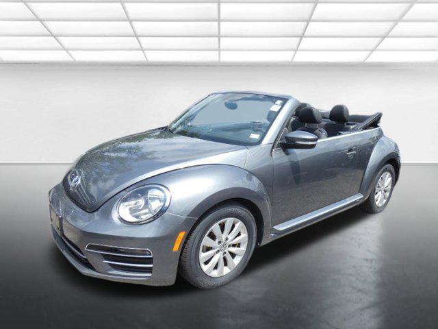 2019 volkswagen beetle 2.0t s