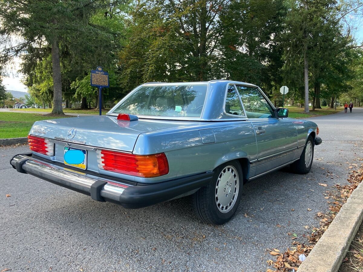 1986 mercedes-benz sl-class 560sl with 2 tops, low mileage no reserve