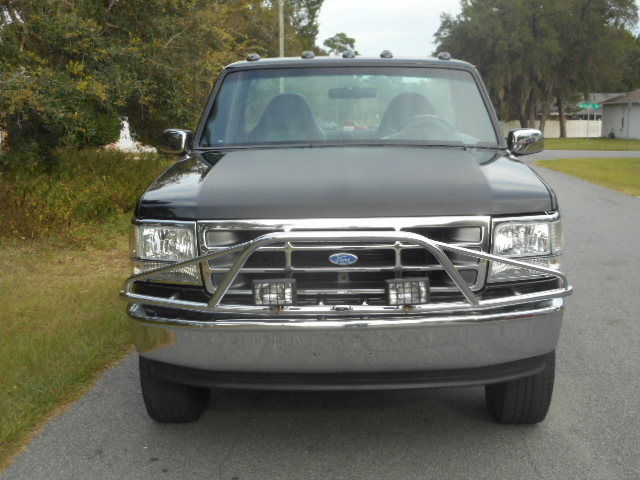1993 ford f-150 4x4, auto, v8, newly restored, mint!!!