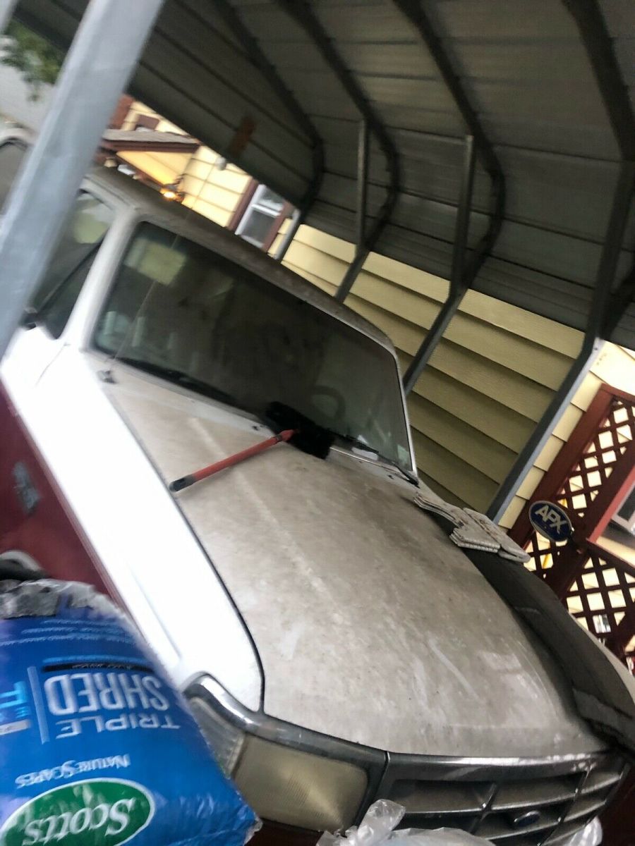1992 ford bronco suv white 4wd manual u100