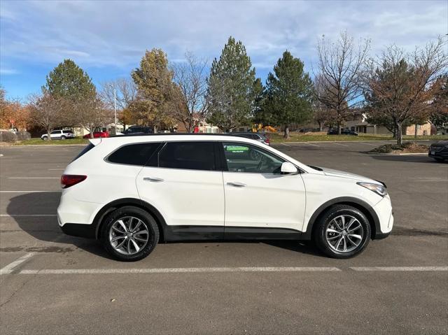 2017 hyundai santa fe se