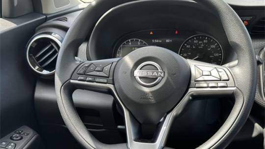 2024 Nissan Kicks