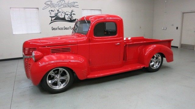 1942 dodge wc 1/2 ton "street rod" !! (all steel) 350 v-8 "super charged" auto !