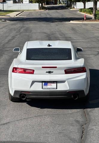 2017 chevrolet camaro 1lt