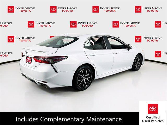 2024 toyota camry se