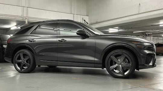 2024 Genesis GV70