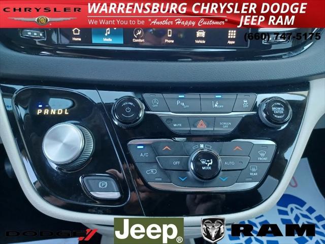 2022 chrysler pacifica touring l