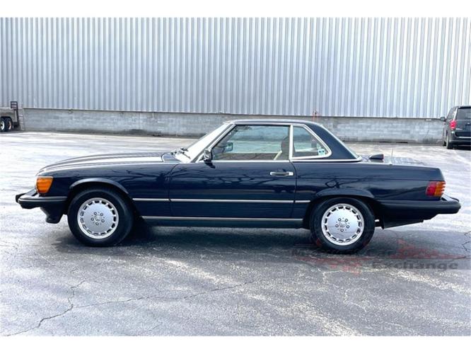 1987 mercedes-benz 560sl in alsip, illinois