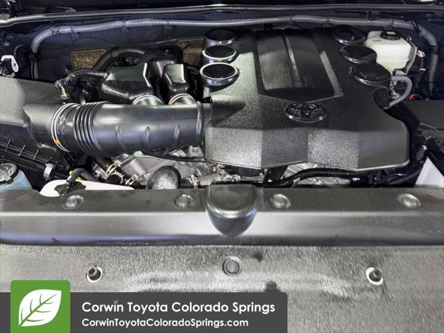 2024 toyota 4runner trd off road premium