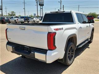 2022 Toyota Tundra limited hv