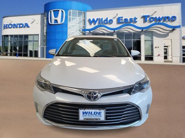 2016 toyota avalon xle
