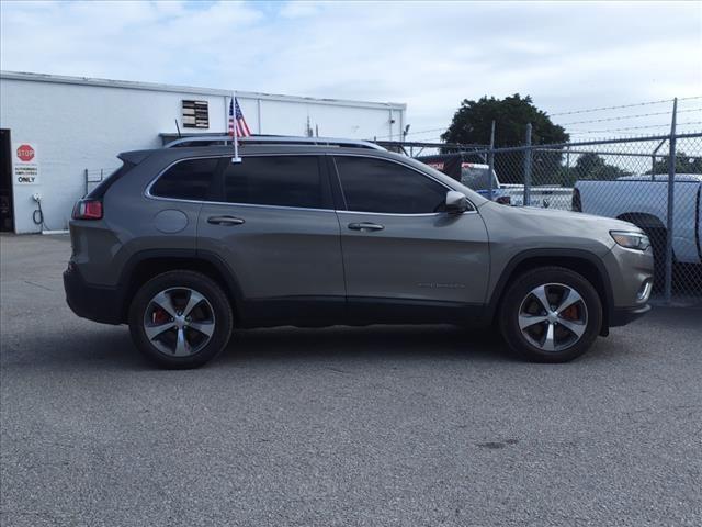 2019 jeep cherokee limited
