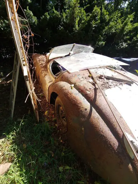 jaguar xk 120 1954 right hand drive, matching numbers block, very rare find!!!