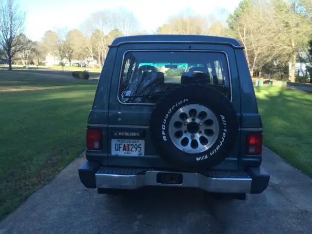 1991 mitsubishi montero ls sport utility 4-door 3.0l like isuzu trooper