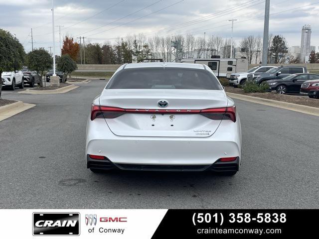 2019 toyota avalon hybrid limited